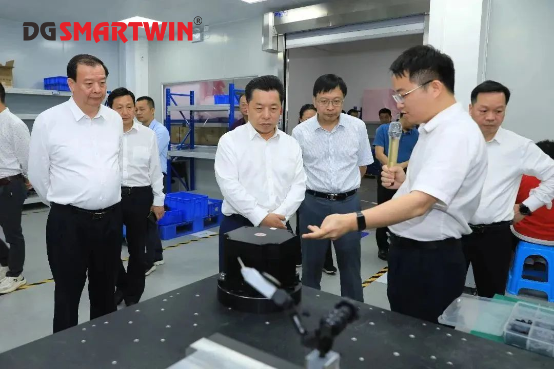 廣東省人大財政經(jīng)濟委調(diào)研組蒞臨智贏智能開展調(diào)研活動