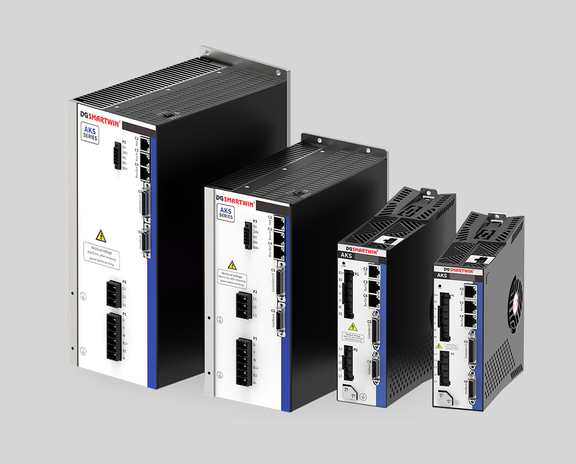 驅(qū)動(dòng)器.jpg 驅(qū)動(dòng)器.jpg